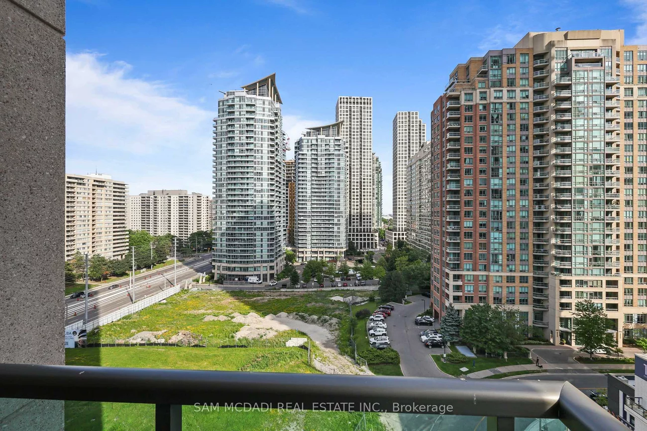 208, Enfield, City Centre, Mississauga