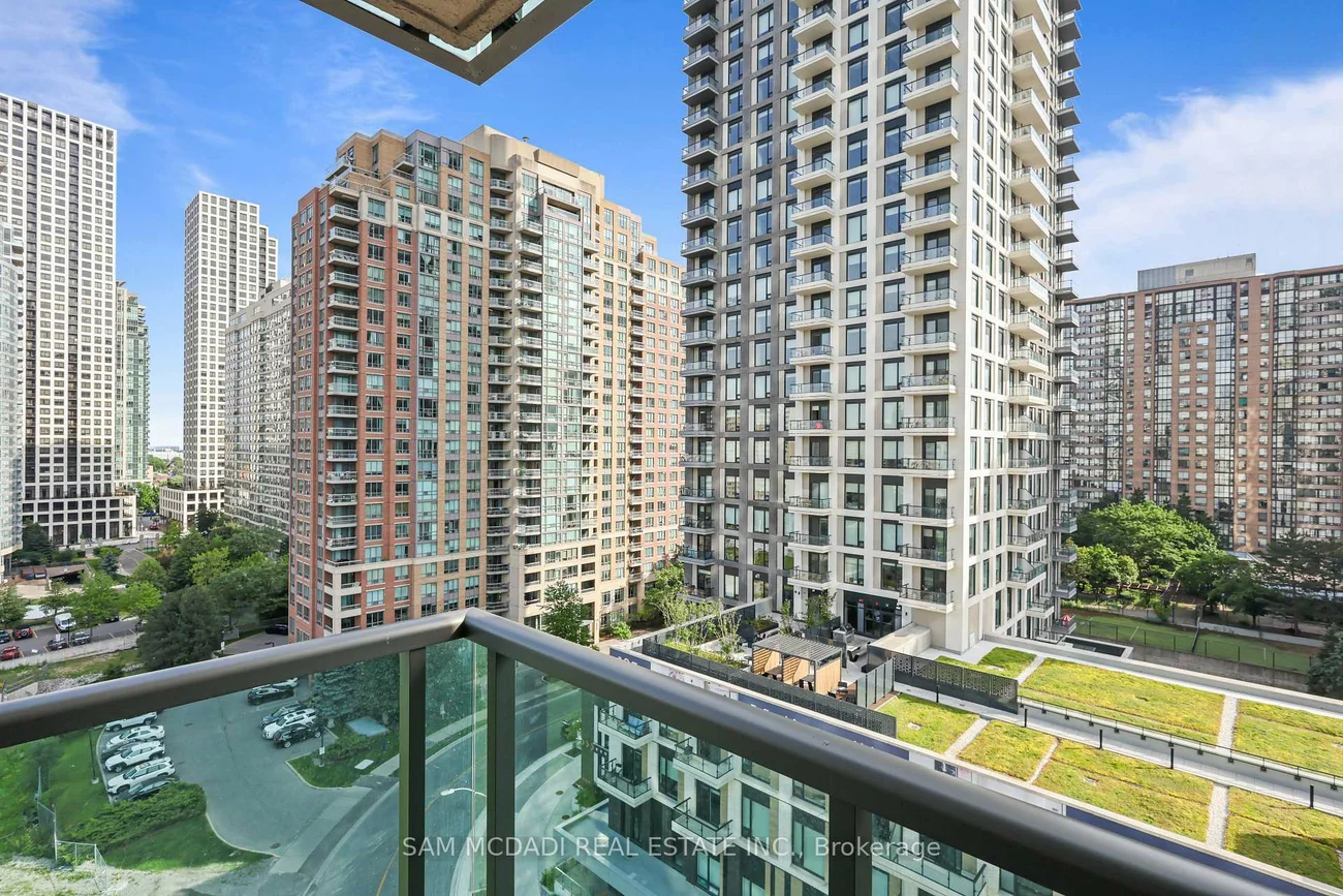 208, Enfield, City Centre, Mississauga
