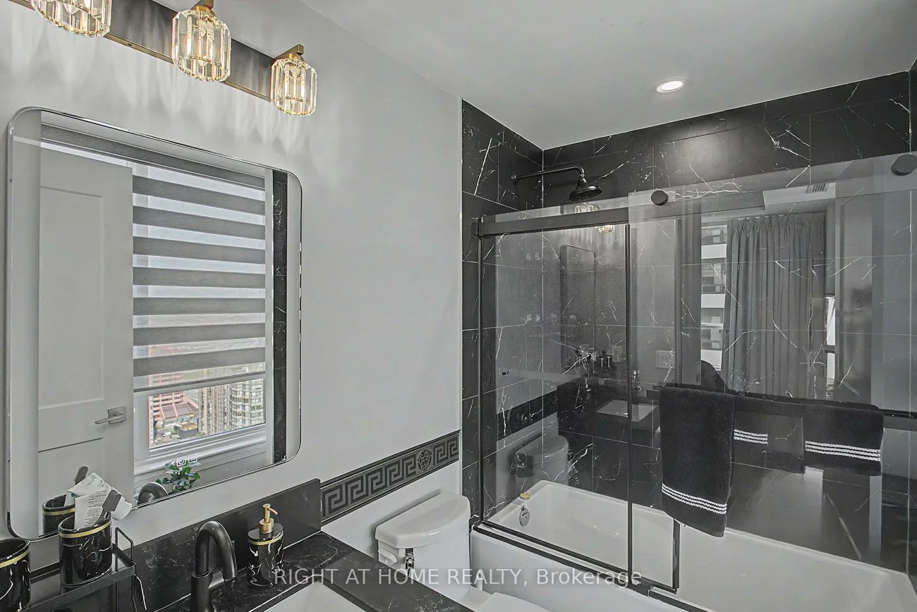 36, Elm, Fairview, Mississauga