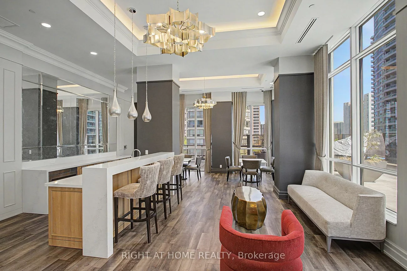 36, Elm, Fairview, Mississauga