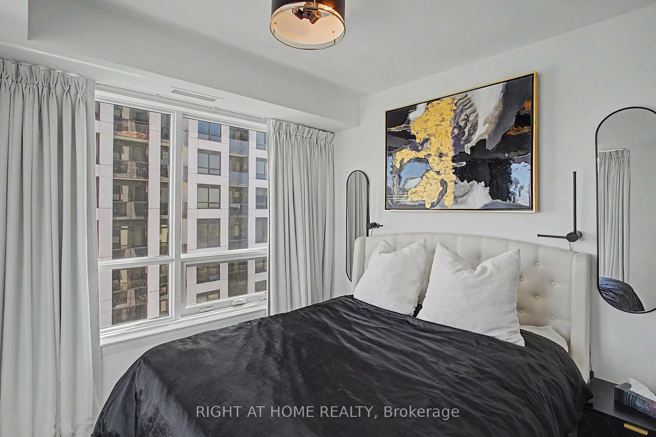 36, Elm, Fairview, Mississauga