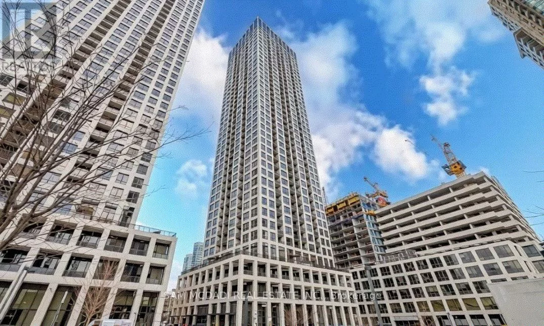 30, Elm, Fairview, Mississauga