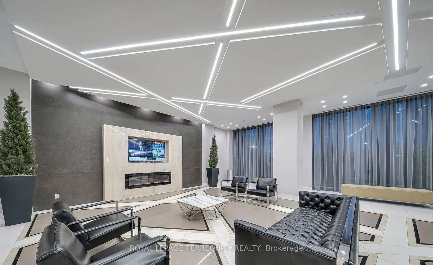 5033, Four Springs, Hurontario, Mississauga