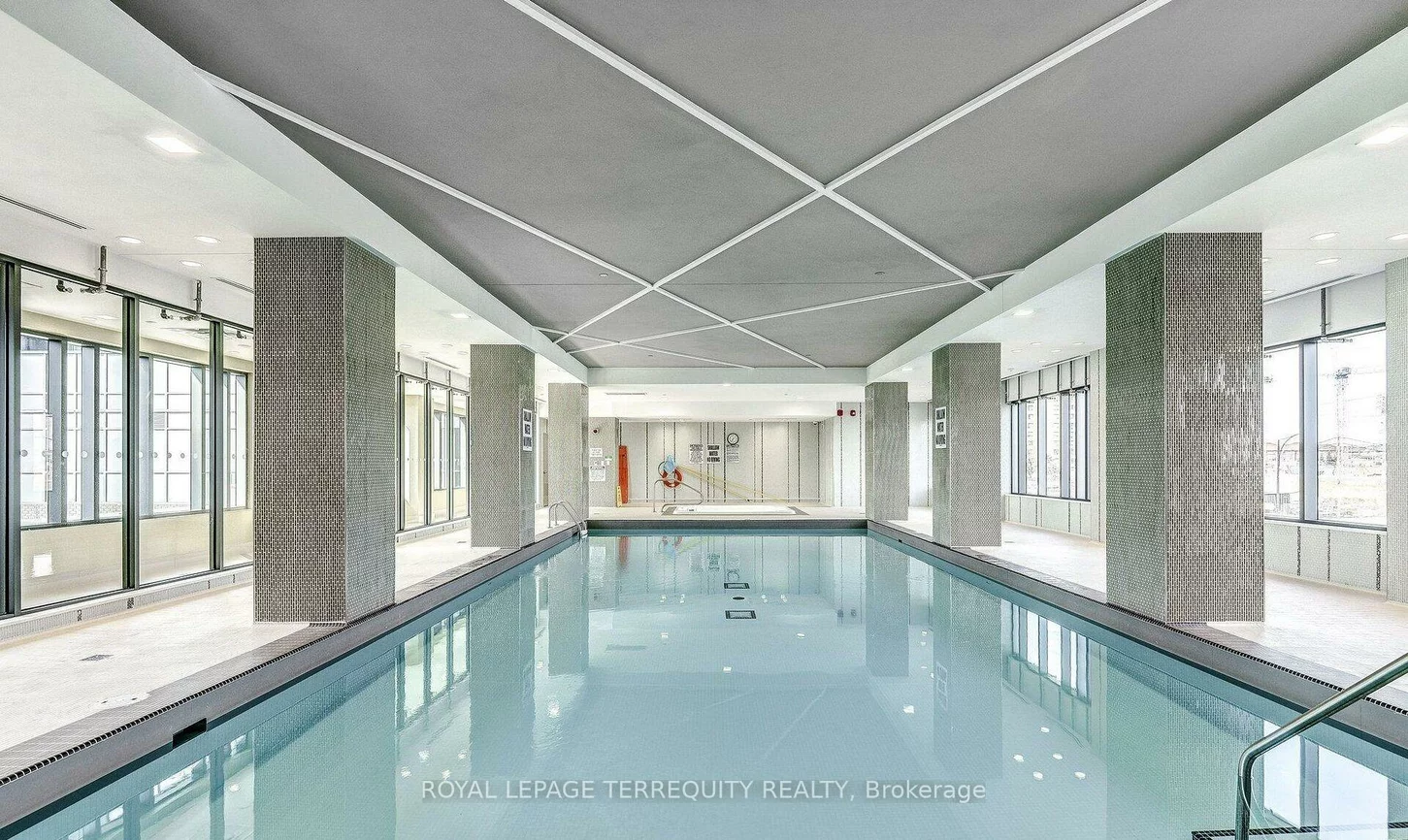 5033, Four Springs, Hurontario, Mississauga
