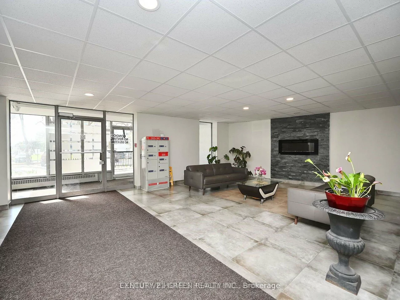 3065, Queen Frederica, Applewood, Mississauga