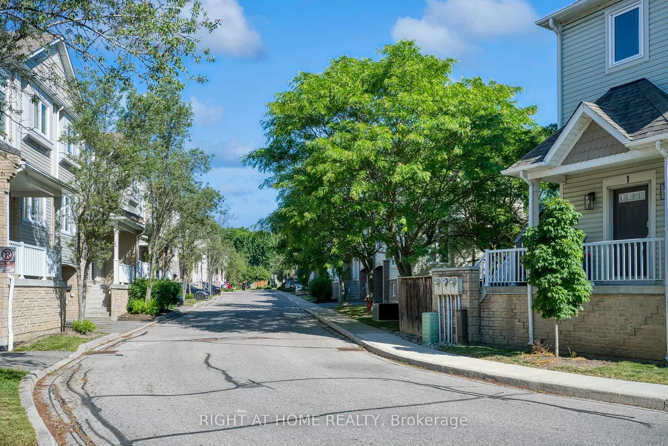 7101, Branigan, Meadowvale Village, Mississauga