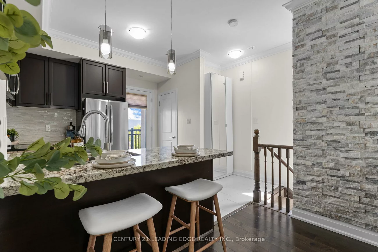 3077, Cawthra, Applewood, Mississauga