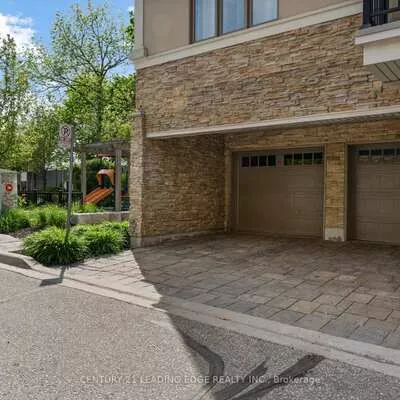 3077, Cawthra, Applewood, Mississauga