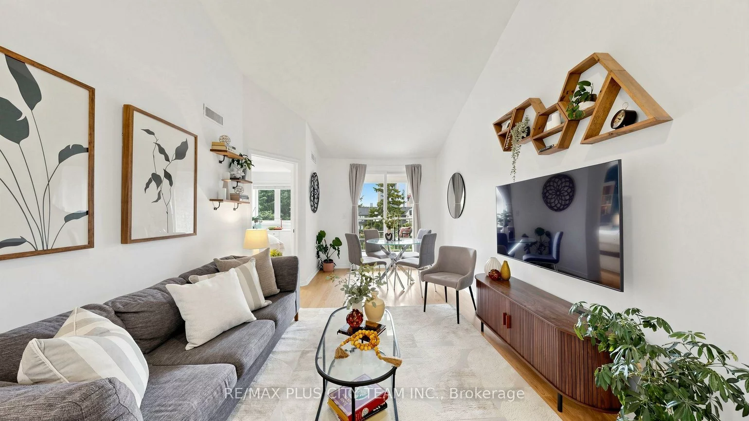 55, Bristol, Hurontario, Mississauga