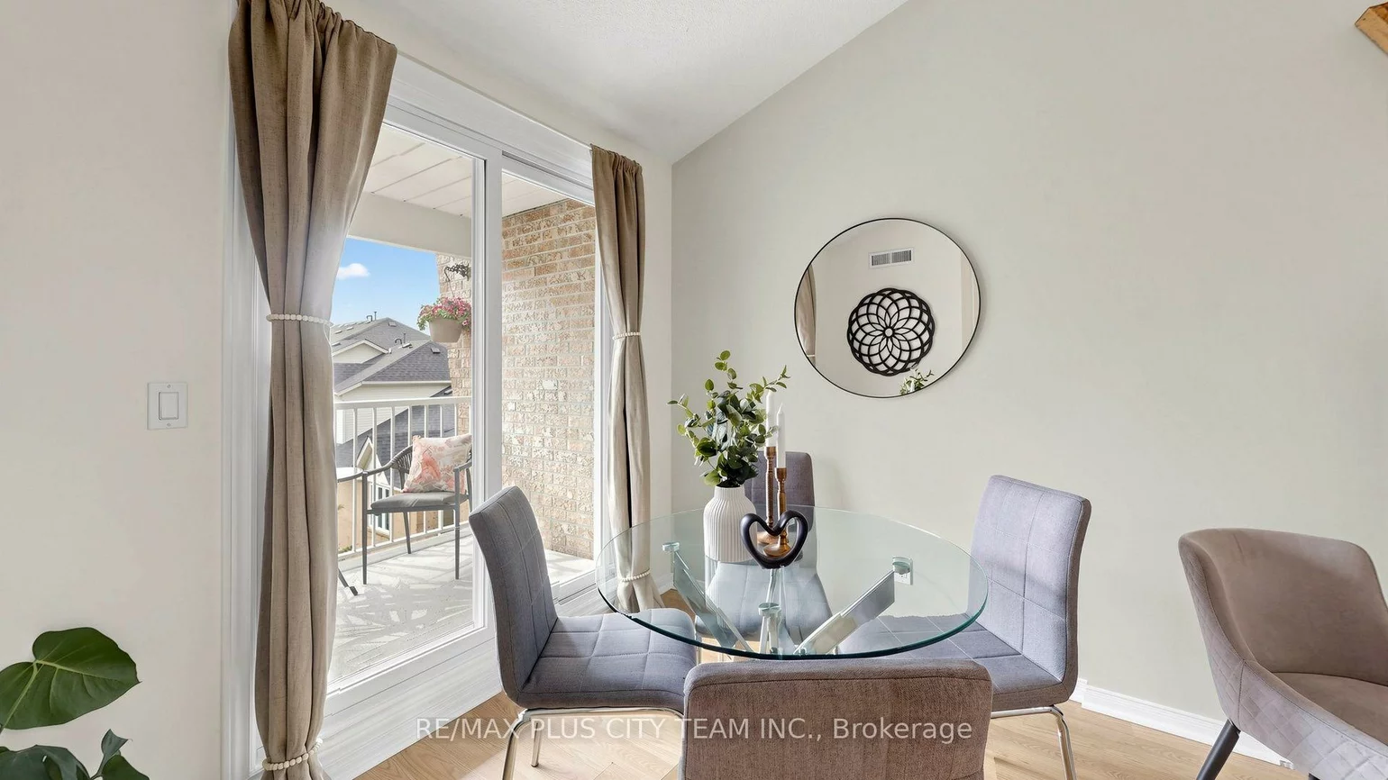 55, Bristol, Hurontario, Mississauga