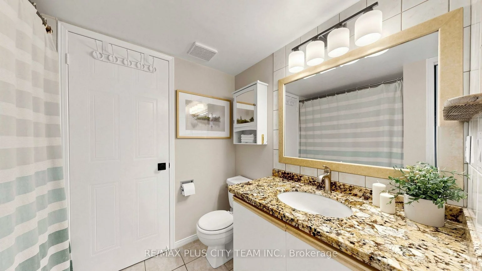 55, Bristol, Hurontario, Mississauga