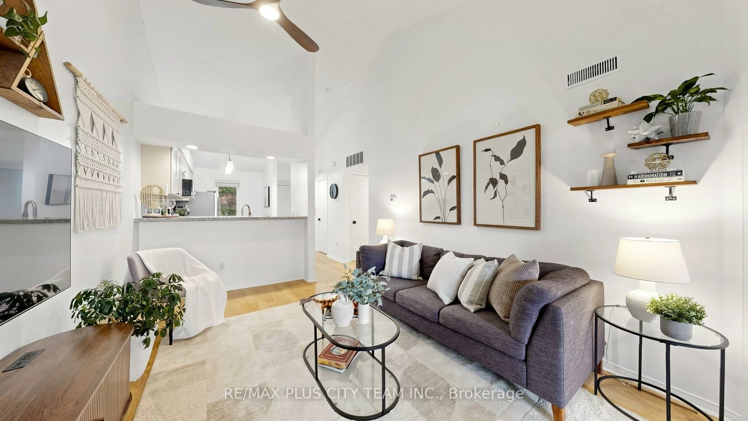 55, Bristol, Hurontario, Mississauga