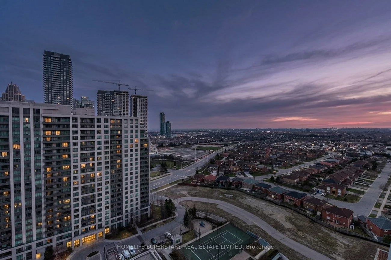 349, Rathburn, City Centre, Mississauga