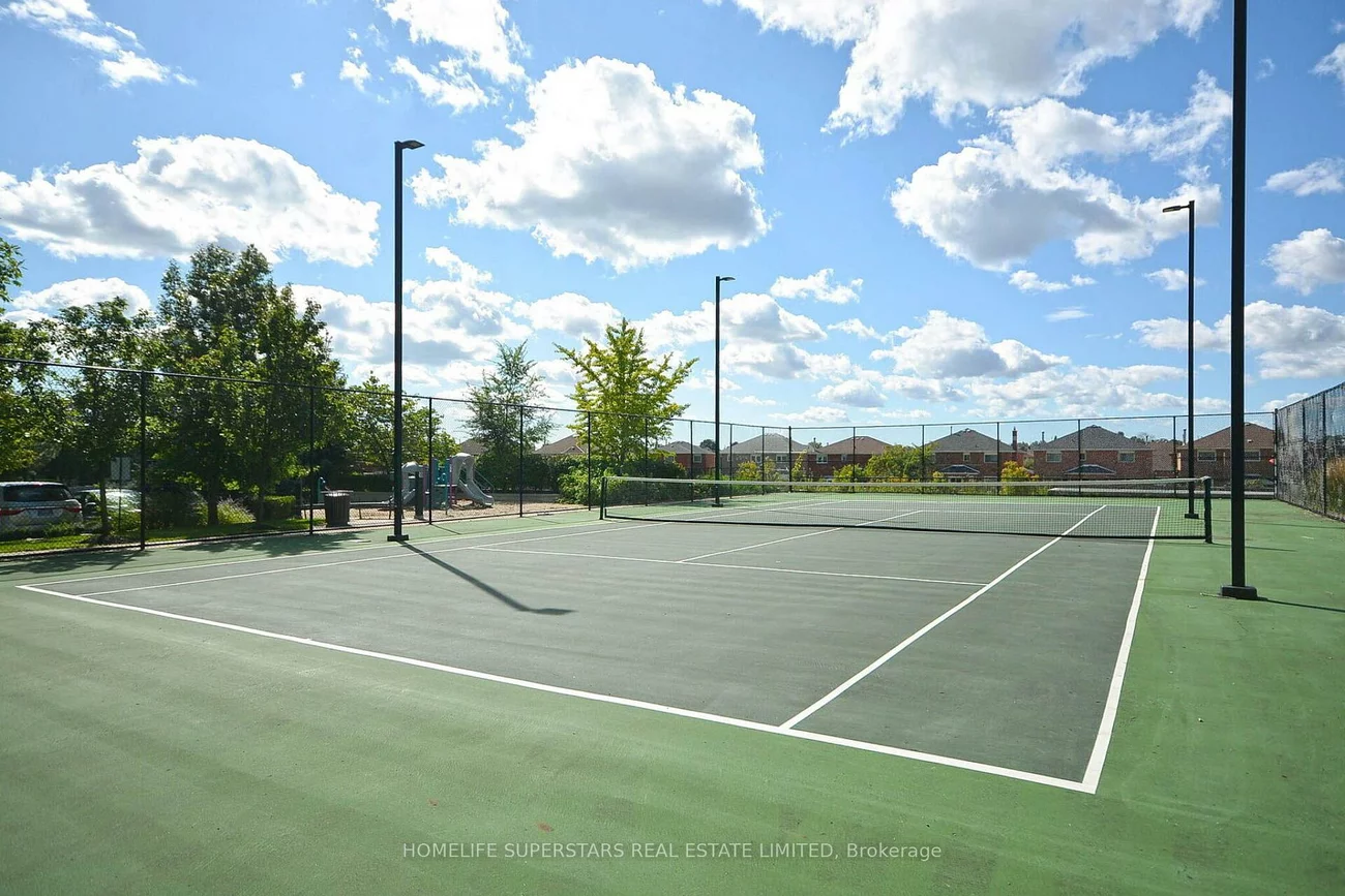 349, Rathburn, City Centre, Mississauga