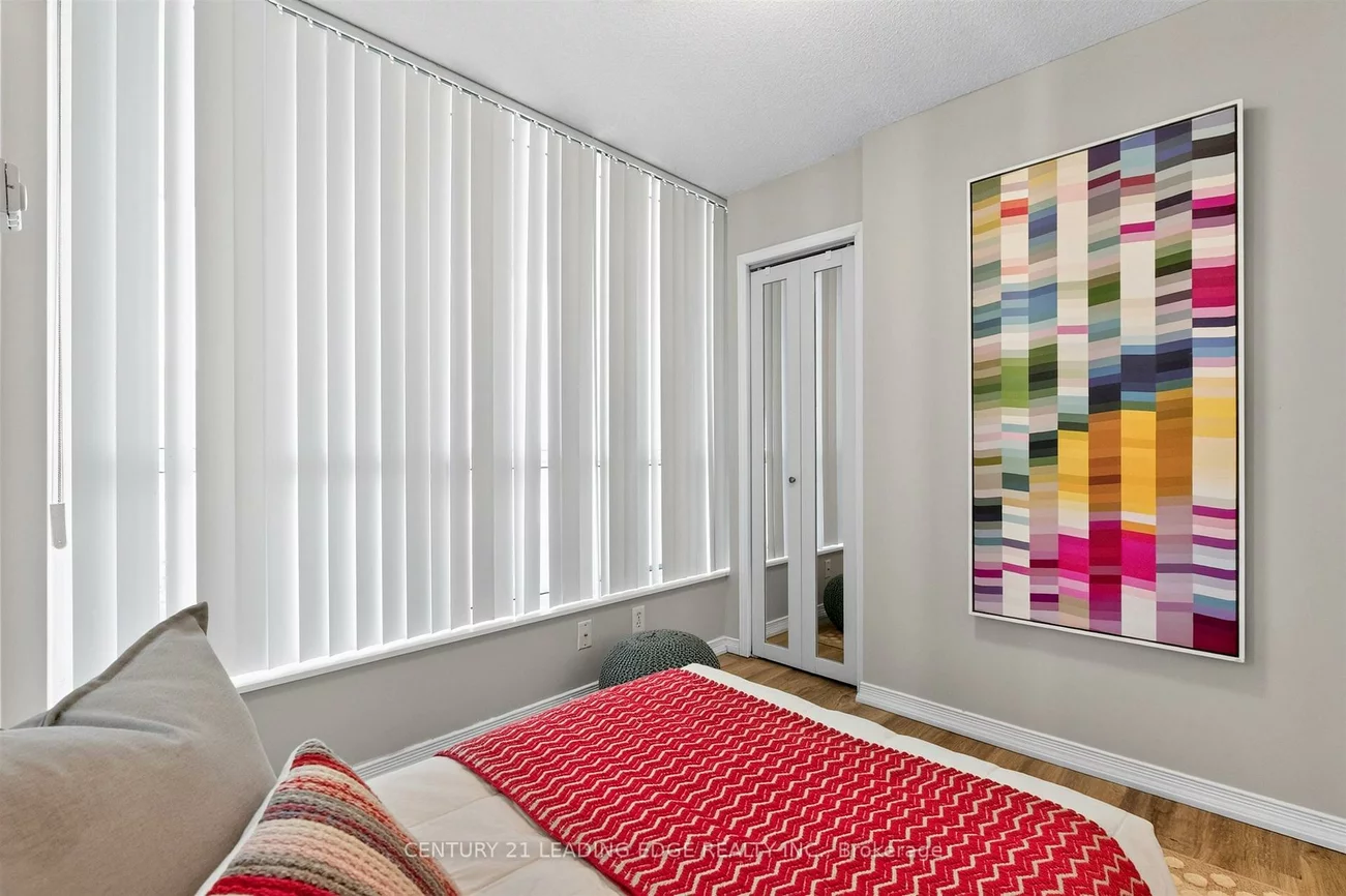 2585, Erin Centre, Central Erin Mills, Mississauga