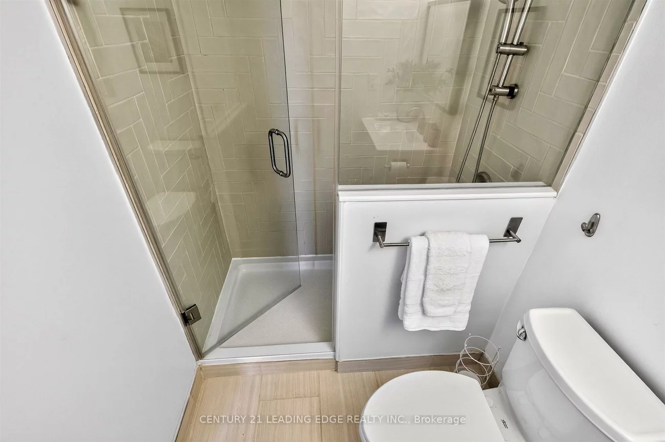2585, Erin Centre, Central Erin Mills, Mississauga