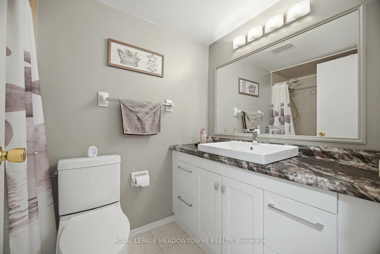 2929, Aquitaine, Meadowvale, Mississauga