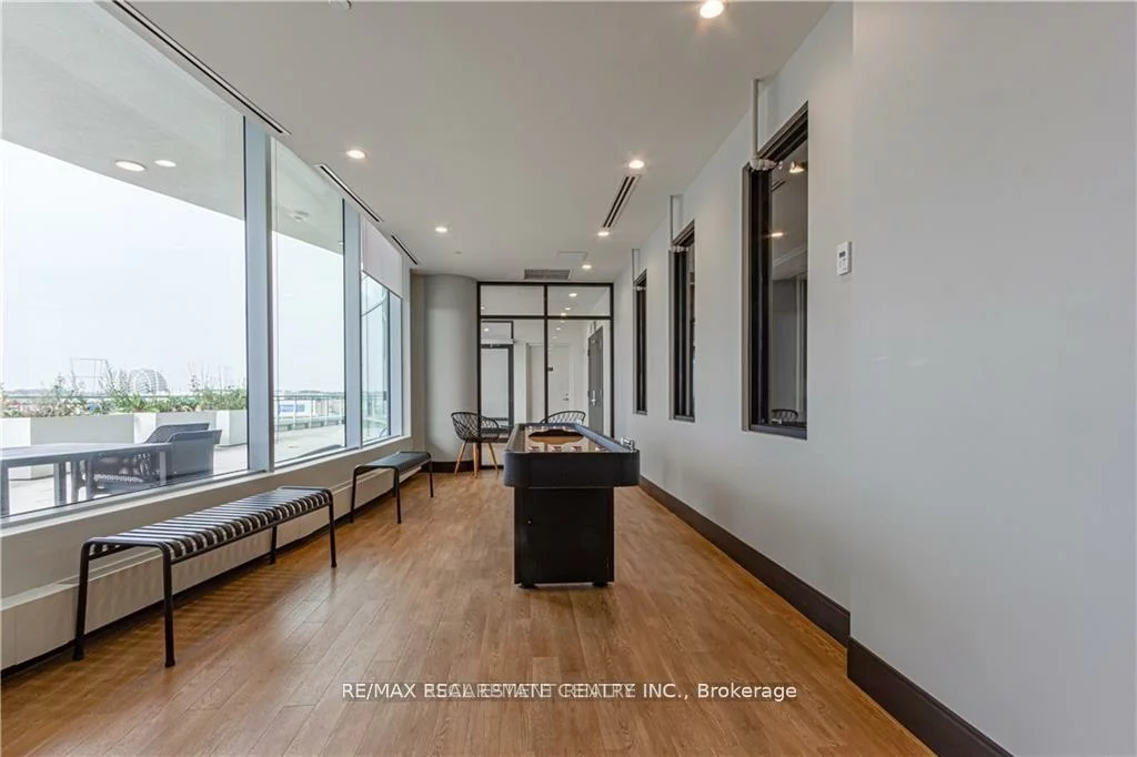 2520, Eglinton, Central Erin Mills, Mississauga