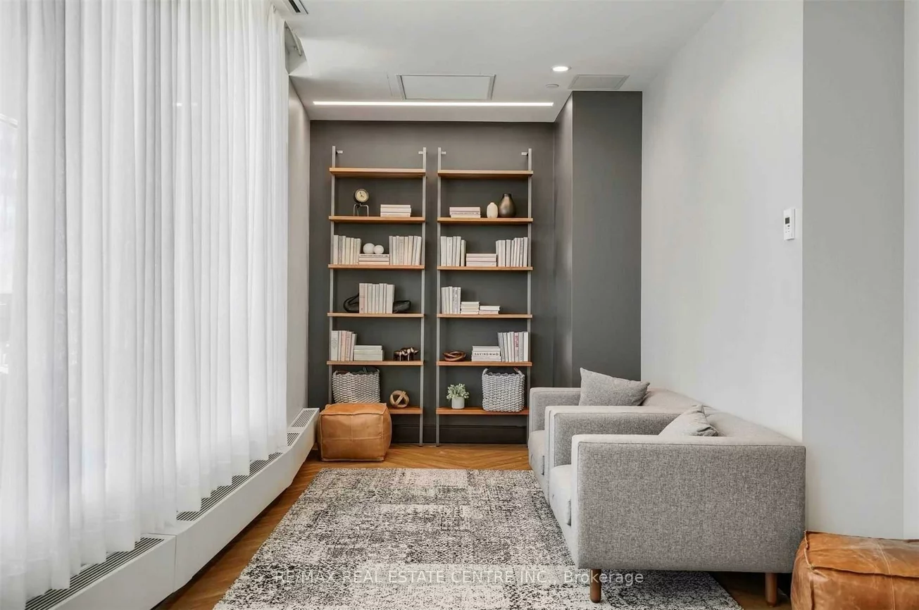 2520, Eglinton, Central Erin Mills, Mississauga