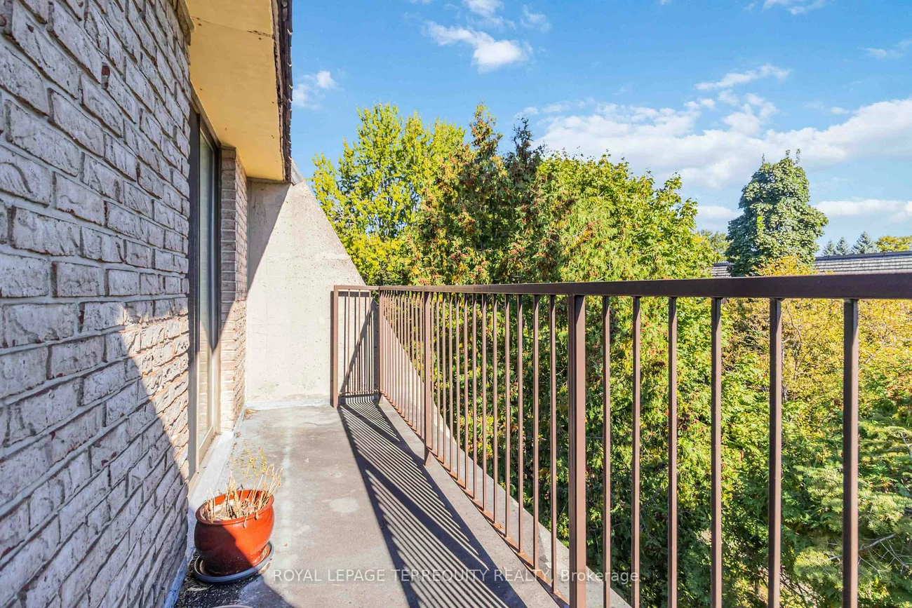 1250, Mississauga Valley, Mississauga Valleys, Mississauga