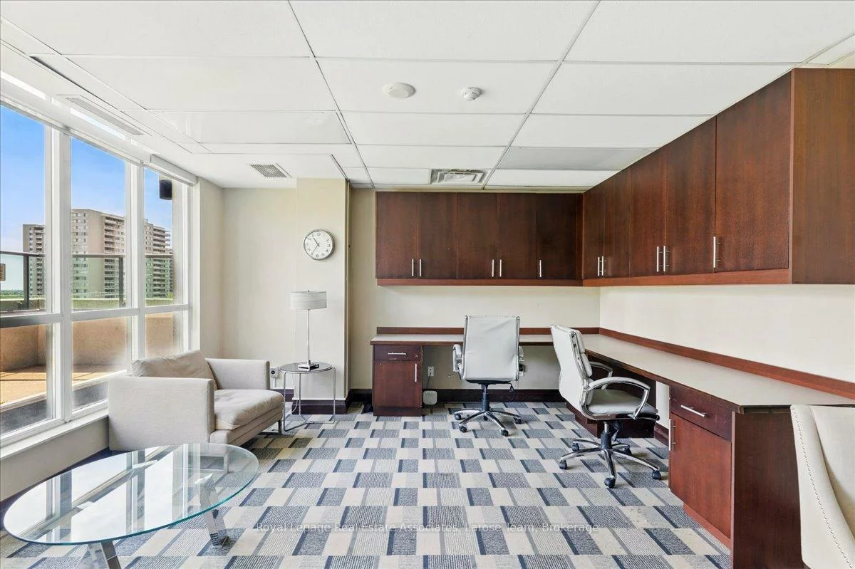 208, Enfield, City Centre, Mississauga