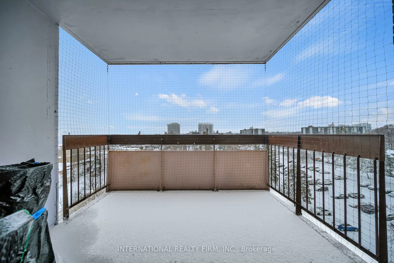 1615, Bloor, Applewood, Mississauga