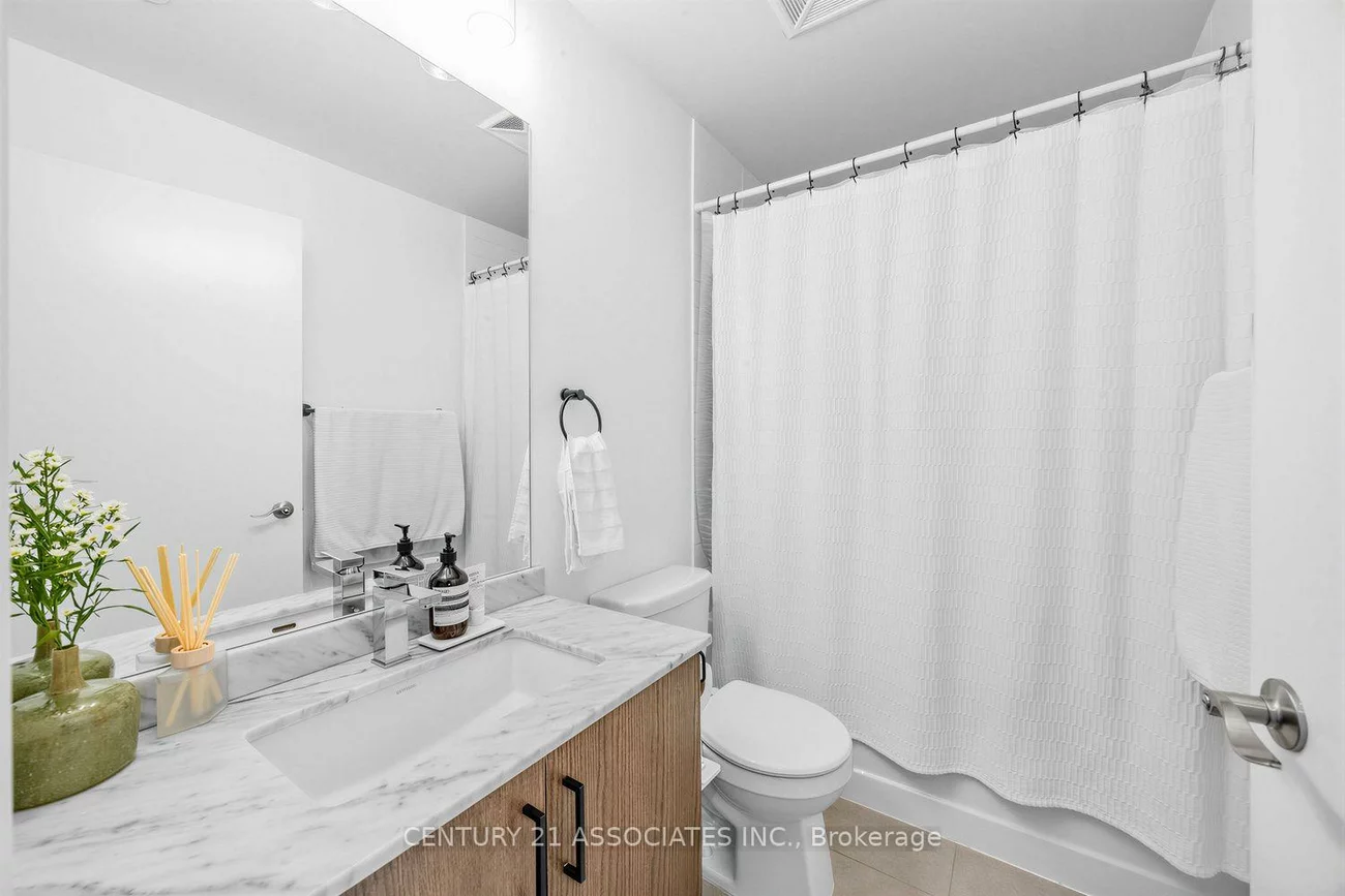 510, Curran, City Centre, Mississauga