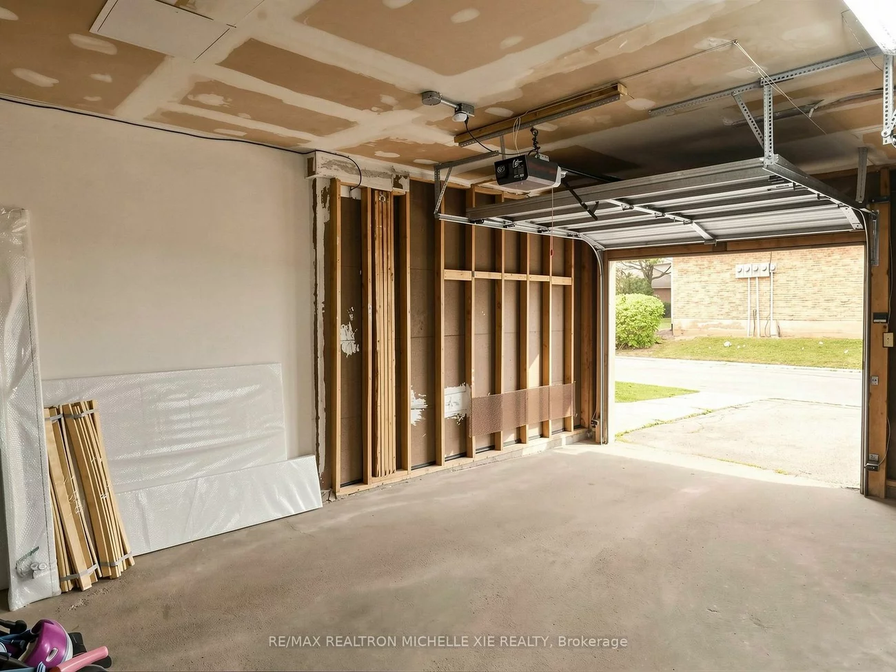 2701, Aquitaine, Meadowvale, Mississauga