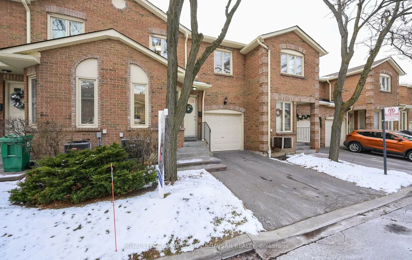 5020, Delaware, Hurontario, Mississauga