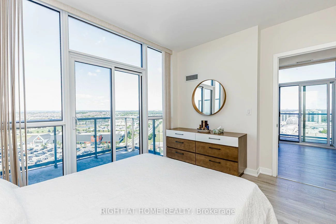 4633, Glen Erin, Central Erin Mills, Mississauga