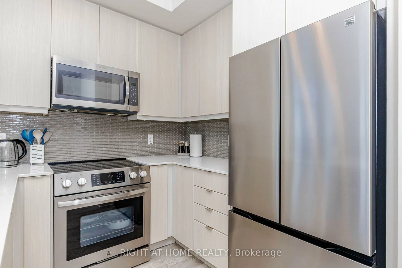 4633, Glen Erin, Central Erin Mills, Mississauga