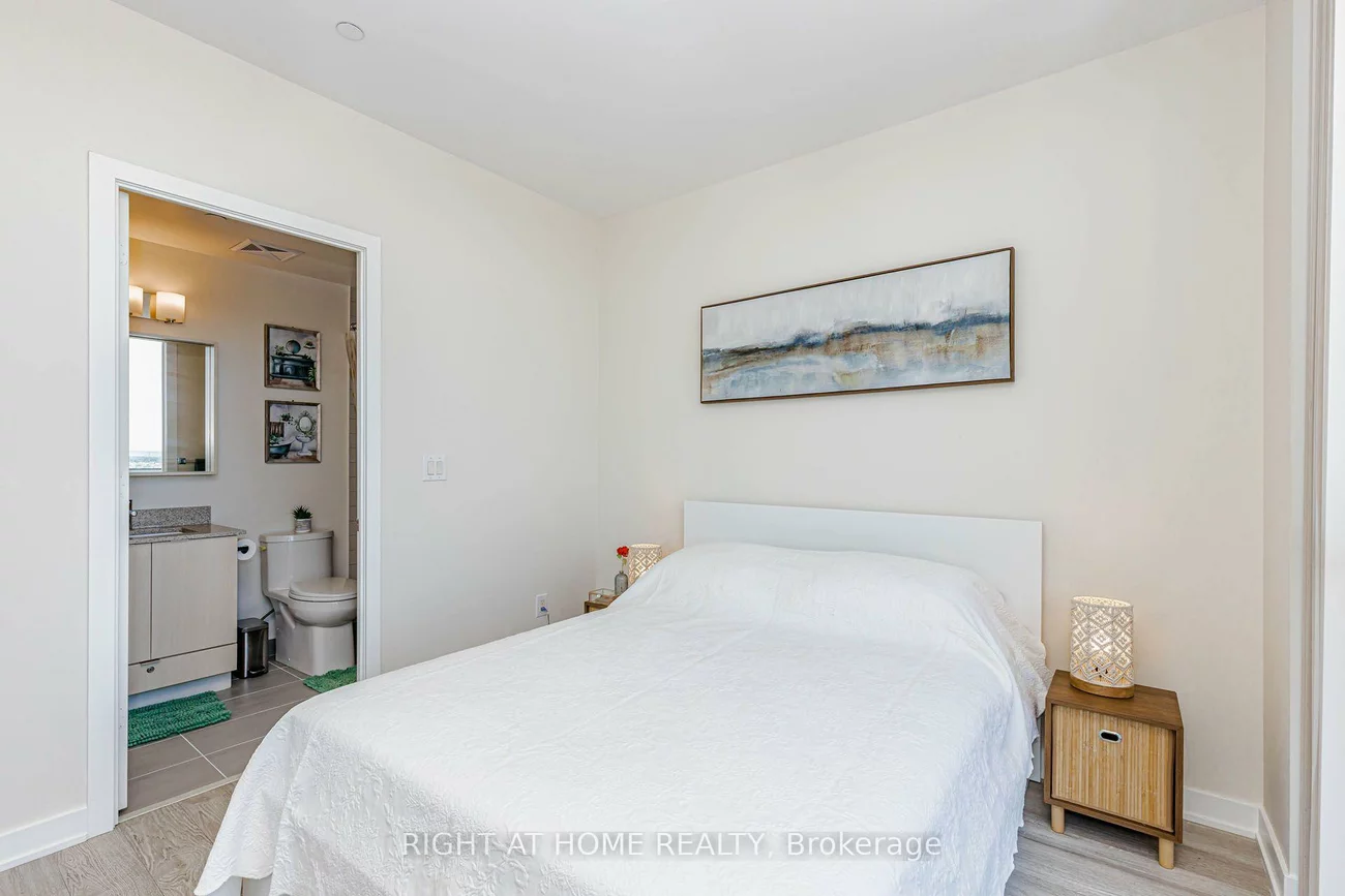 4633, Glen Erin, Central Erin Mills, Mississauga