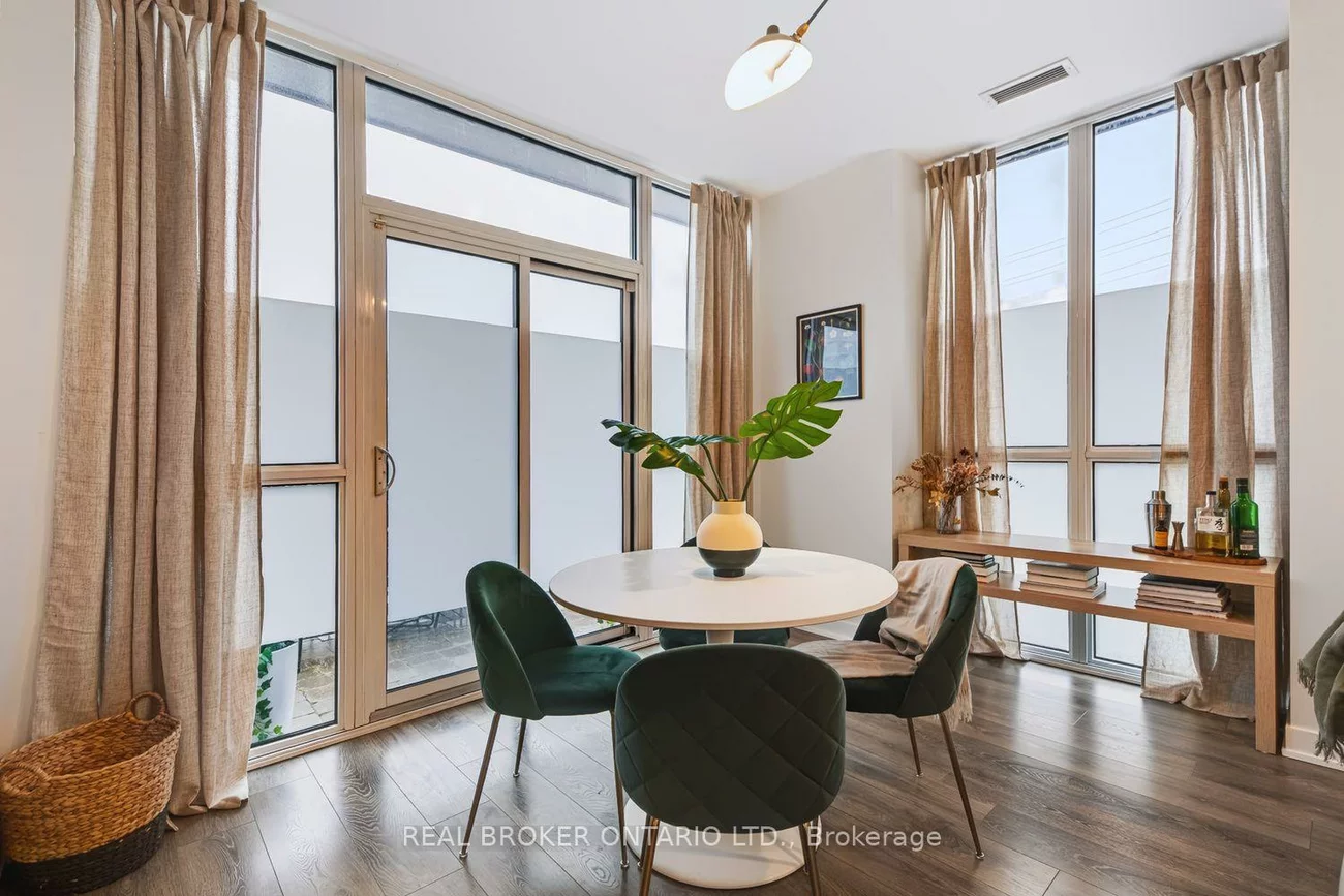 4633, Glen Erin, Central Erin Mills, Mississauga