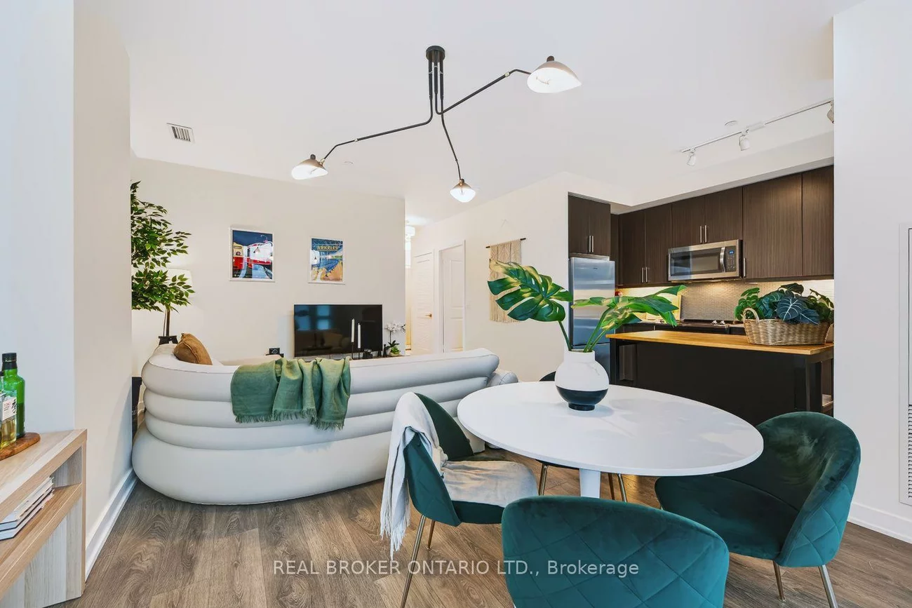 4633, Glen Erin, Central Erin Mills, Mississauga