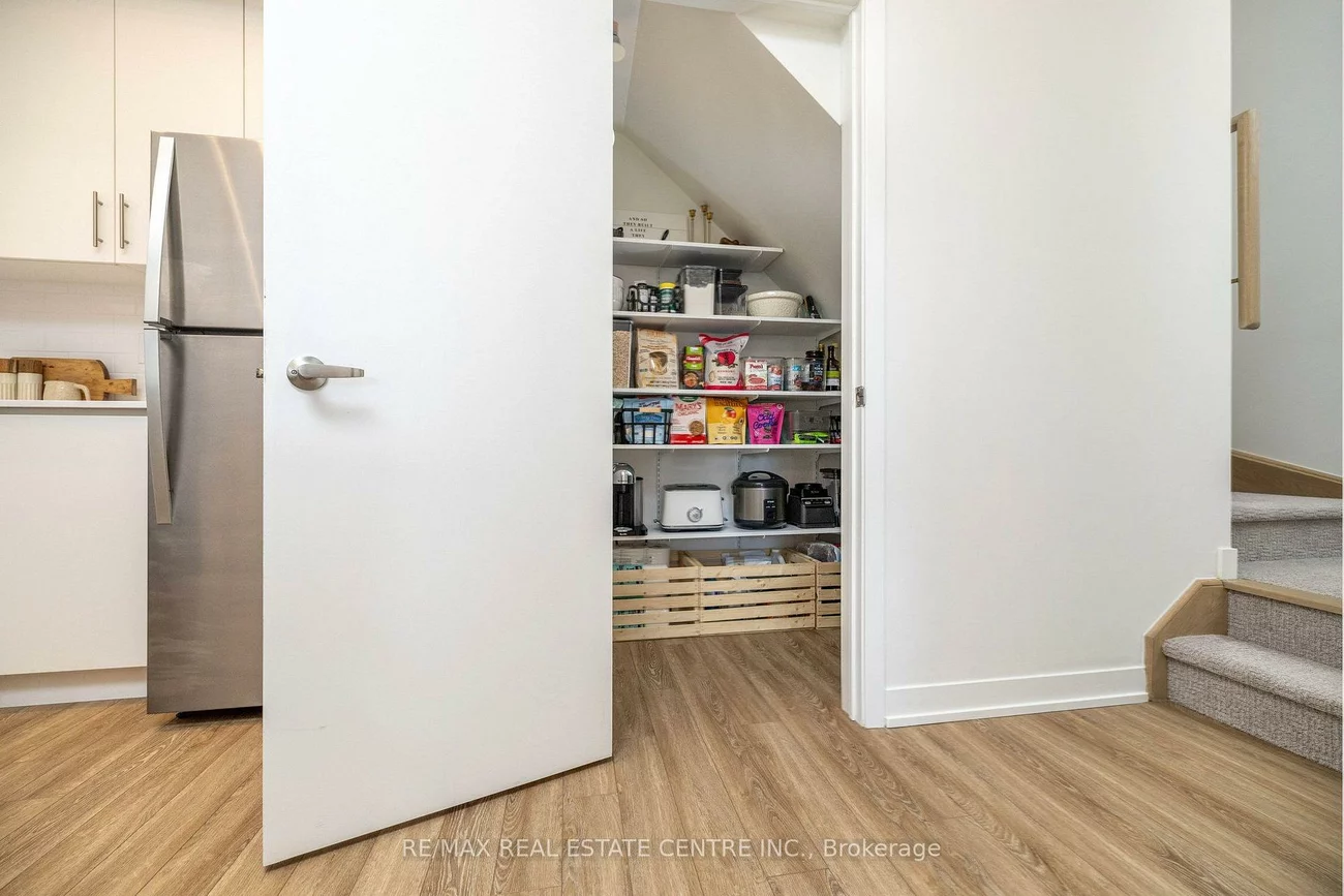 3409, Ridgeway, Erin Mills, Mississauga