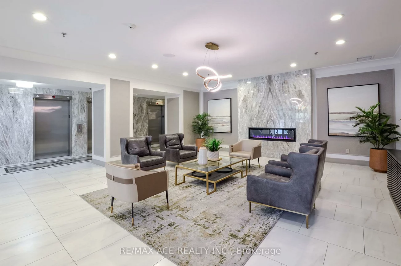 75, King, Cooksville, Mississauga