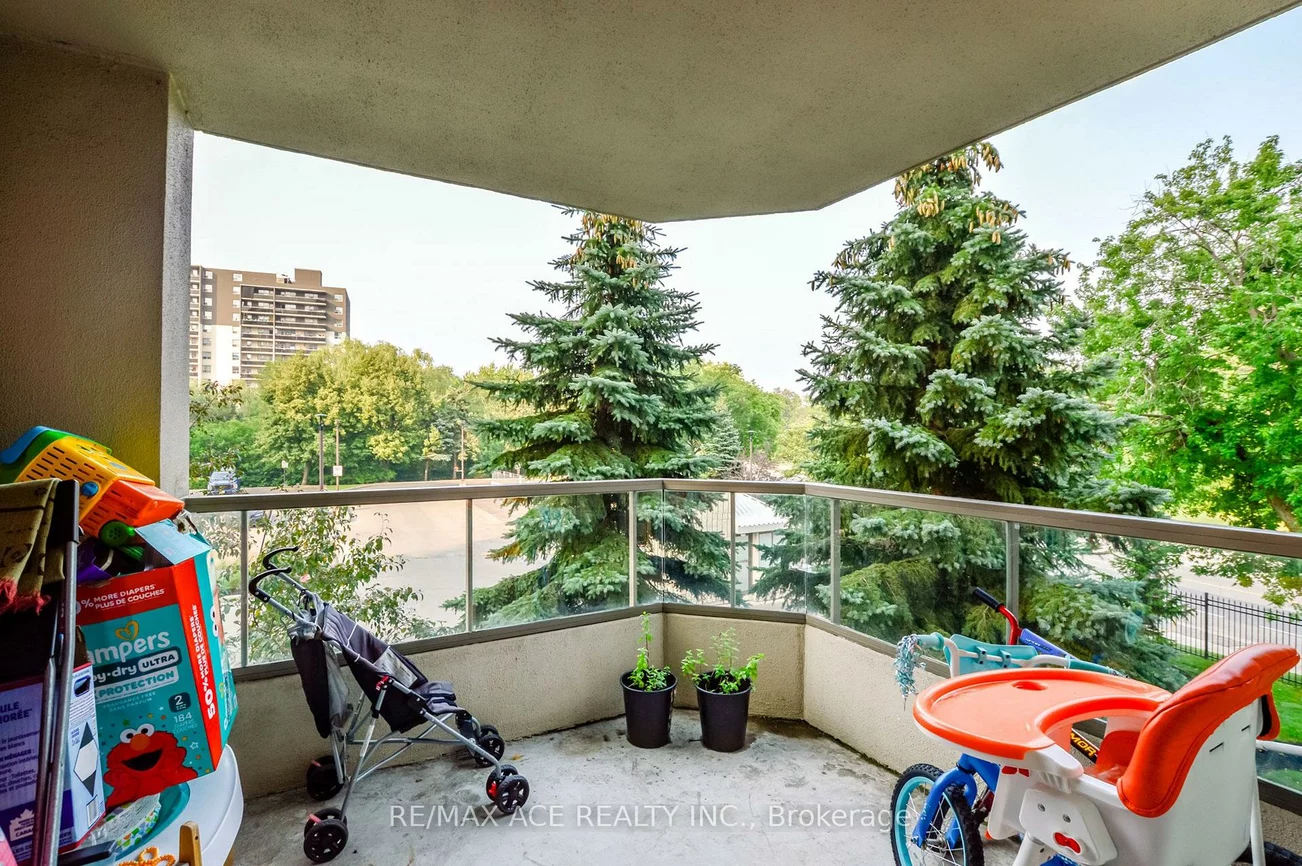 75, King, Cooksville, Mississauga