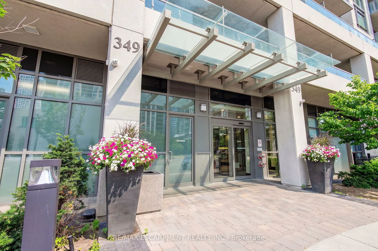 349, Rathburn, Creditview, Mississauga
