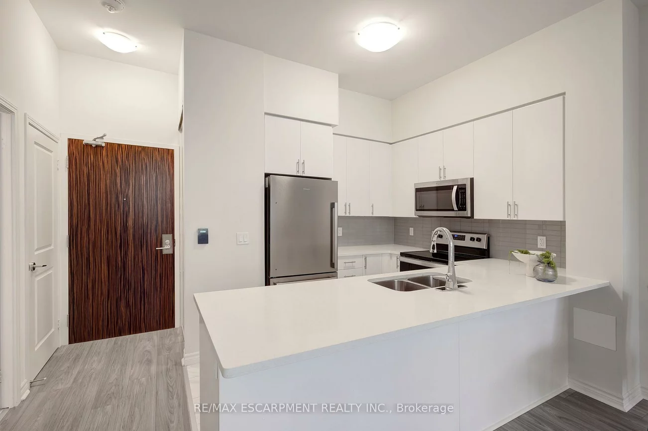 349, Rathburn, Creditview, Mississauga