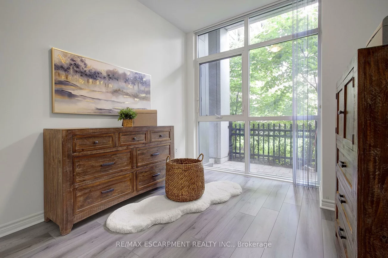 349, Rathburn, Creditview, Mississauga