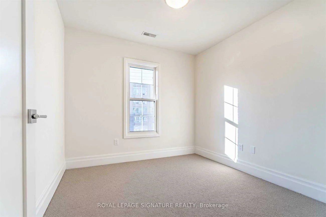 760, Lakeshore, Lakeview, Mississauga