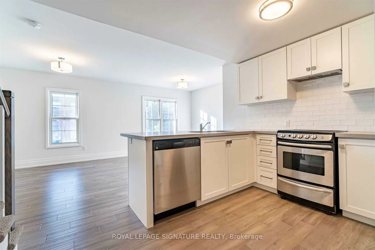 760, Lakeshore, Lakeview, Mississauga