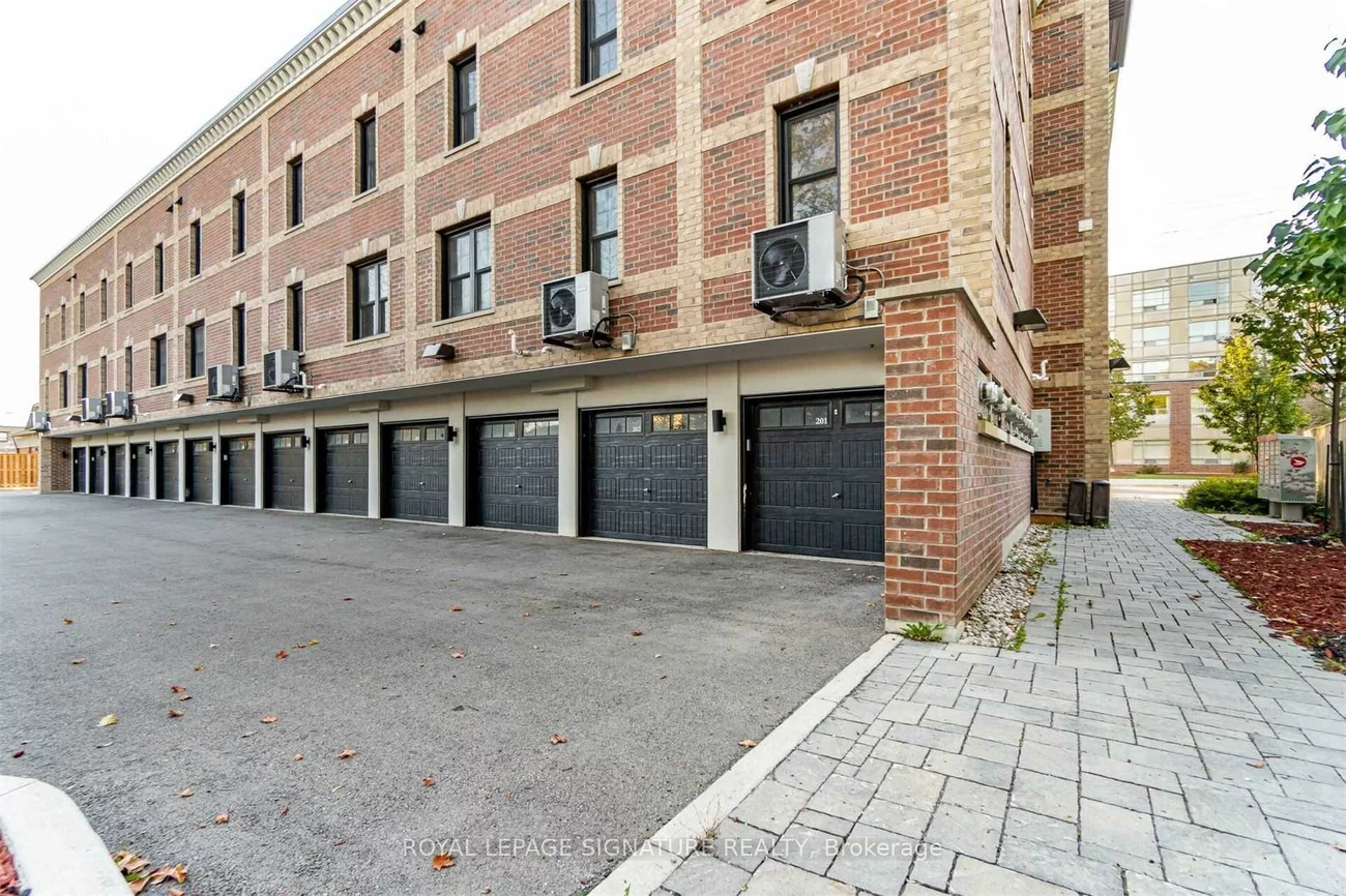 760, Lakeshore, Lakeview, Mississauga