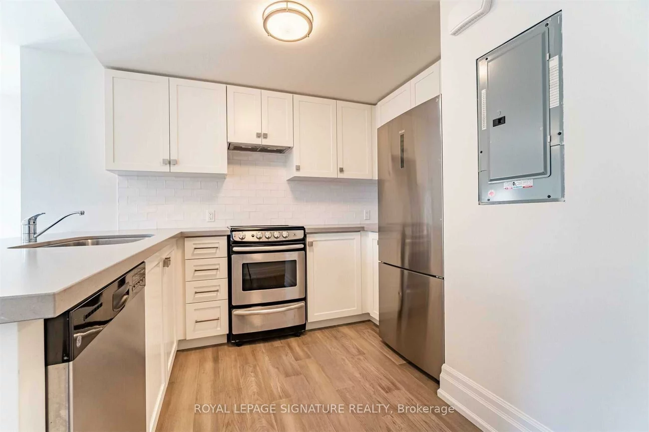 760, Lakeshore, Lakeview, Mississauga