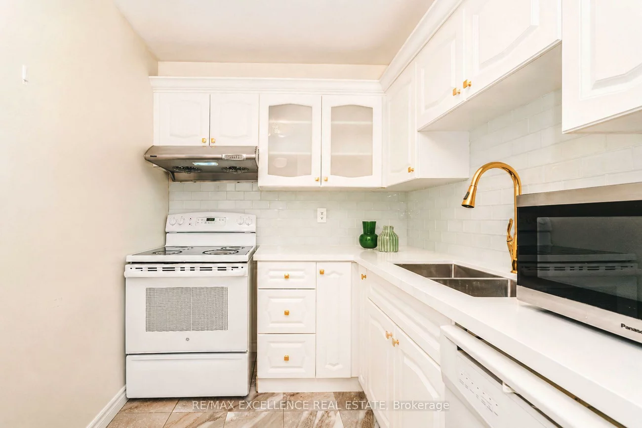 4205, Shipp, City Centre, Mississauga