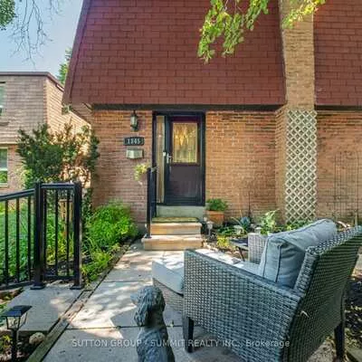 1845, Hyde Mill, Streetsville, Mississauga