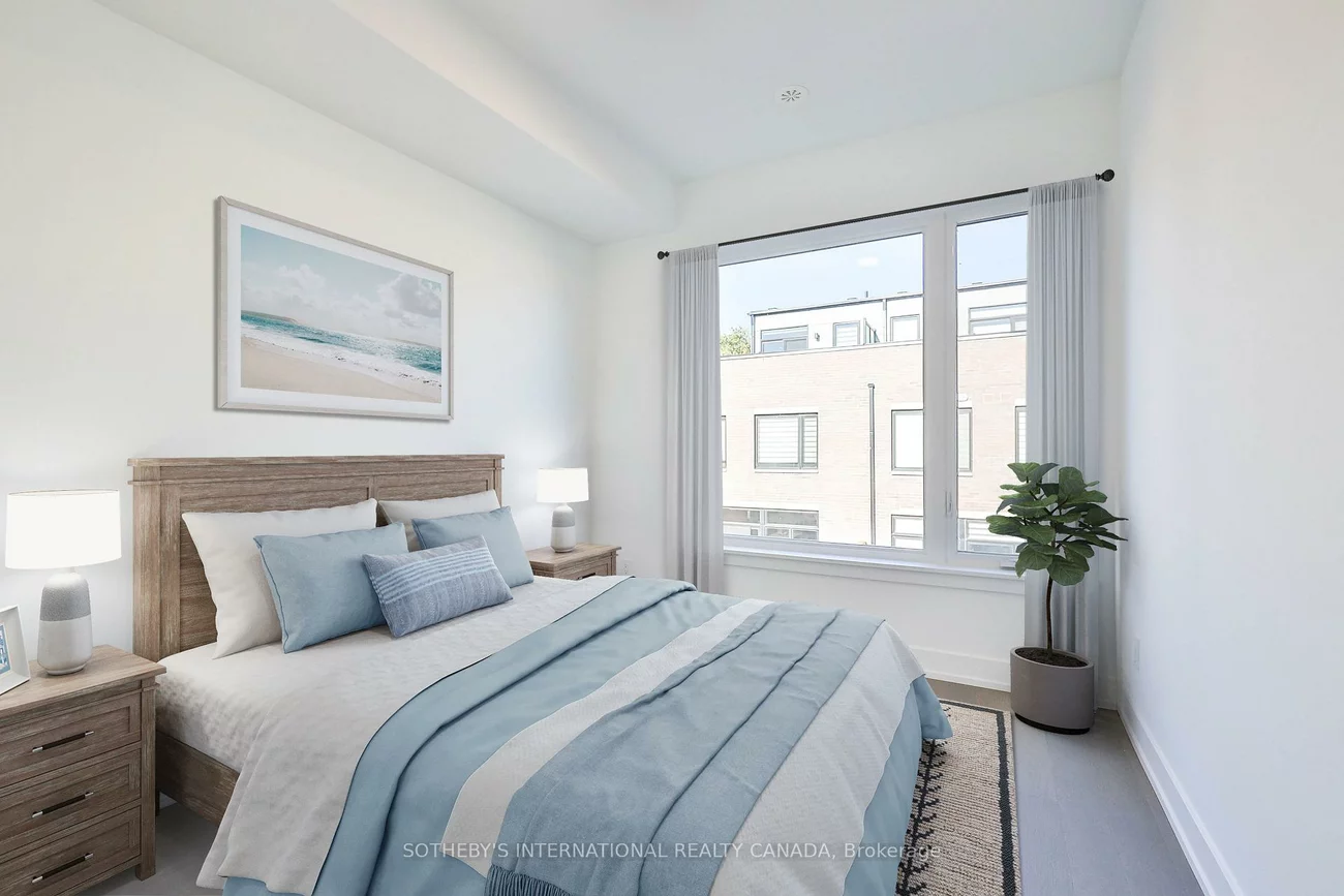 60, Lou Parsons Way, Port Credit, Mississauga