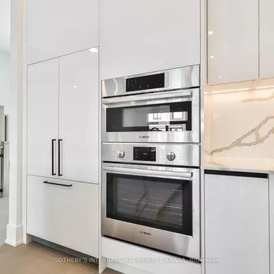 60, Lou Parsons Way, Port Credit, Mississauga