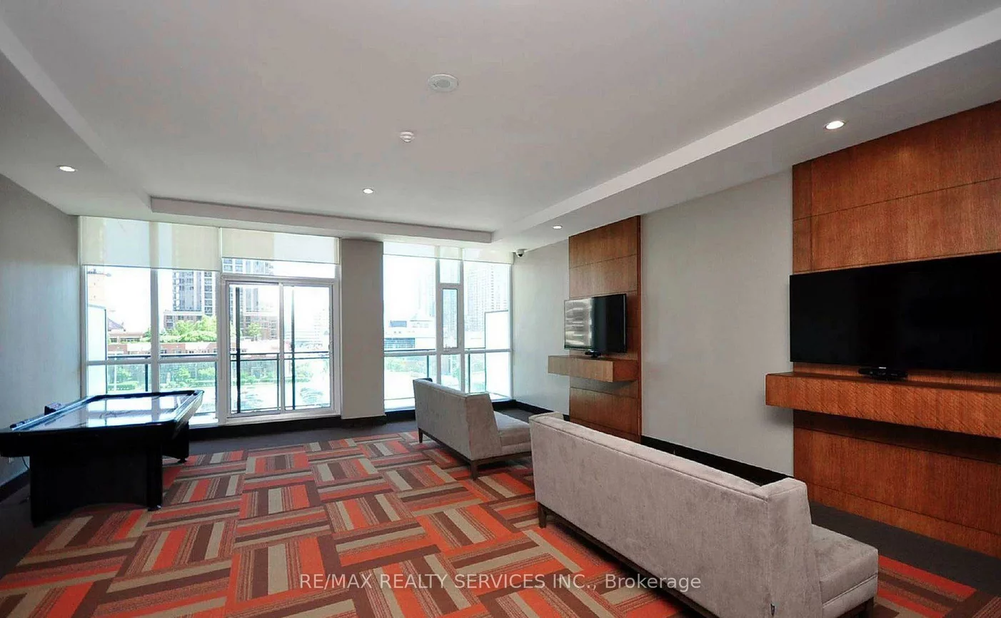 4099, Brickstone, City Centre, Mississauga
