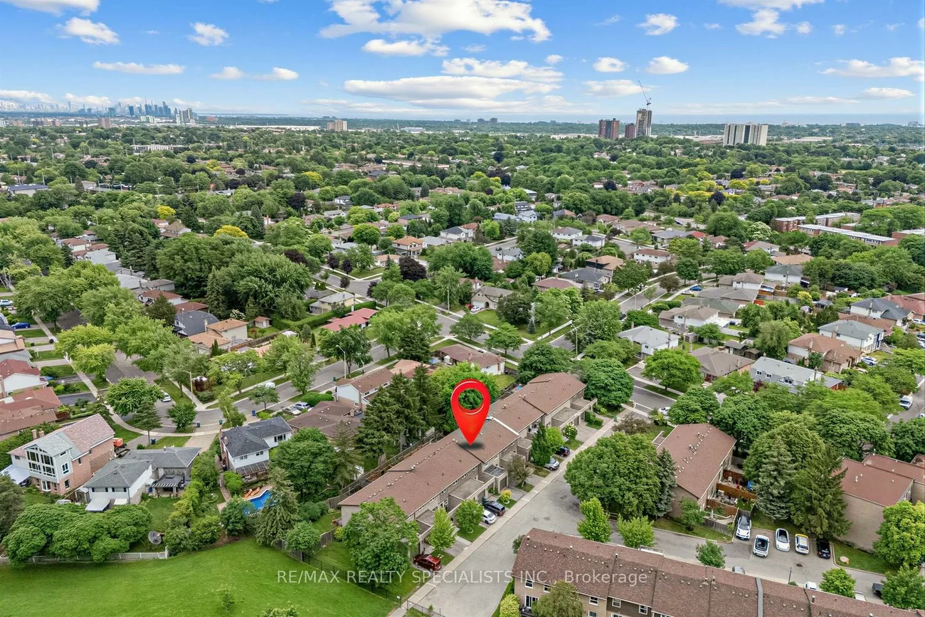 405, Hyacinthe, Mississauga Valleys, Mississauga